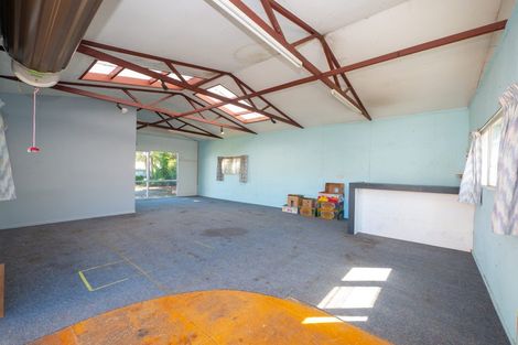 Photo of property in 2a Brooklyn Street, Green Island, Dunedin, 9018