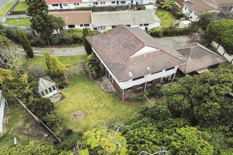 Photo of property in 38 Kanawa Street, Waikanae, 5036