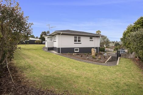 Photo of property in 24 Boswell Street, Te Kamo, Whangarei, 0112