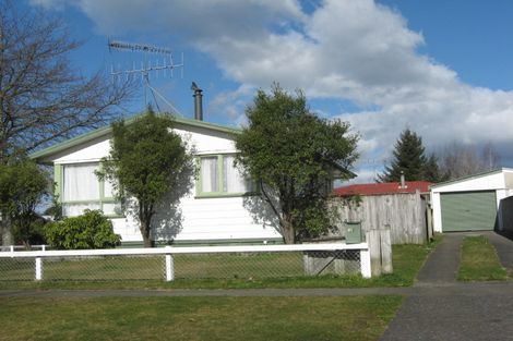 Photo of property in 32 Te Hei Place, Turangi, 3334