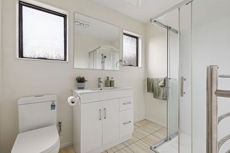 Photo of property in 41 Nassau Avenue, Grenada North, Wellington, 5028