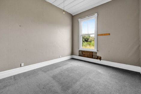 Photo of property in 14 Albany Street, Patea, 4520