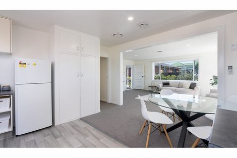 Photo of property in 2/519 Hereford Street, Linwood, Christchurch, 8011