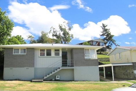 Photo of property in 56 Speargrass Grove, Timberlea, Upper Hutt, 5018