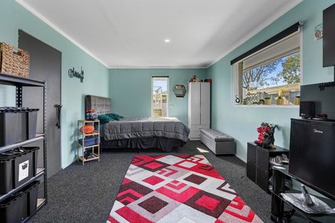 Photo of property in 30 Frederick Street, Two Mile Bay, Taupo, 3330