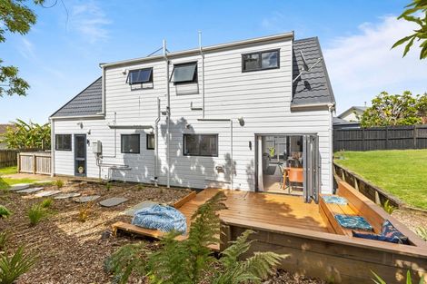 Photo of property in 1/98 Astley Avenue, New Lynn, Auckland, 0600