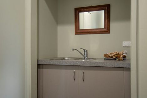 Photo of property in 14 Olive Close, Omokoroa, 3114