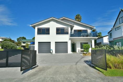 Photo of property in 8 Sunrise Boulevard, Snells Beach, 0920