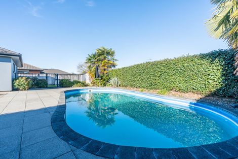 Photo of property in 10 Burgundy Court, Rototuna, Hamilton, 3210