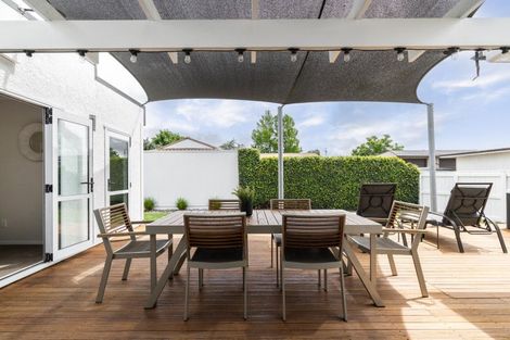 Photo of property in 104 Karaitiana Street, Frimley, Hastings, 4120