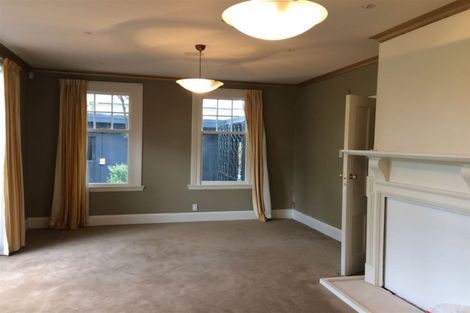 Photo of property in 37 Holmwood Road, Merivale, Christchurch, 8014