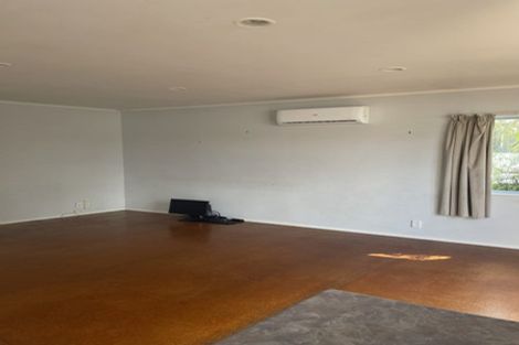 Photo of property in 14 Coey Place, Glen Eden, Auckland, 0602