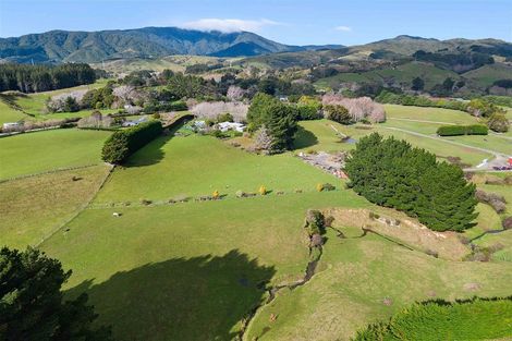 Photo of property in 140 Akatarawa Road, Reikorangi, Waikanae, 5391