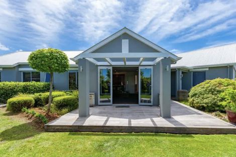 Photo of property in 26 Montgomery Crescent, Kinloch, Taupo, 3377