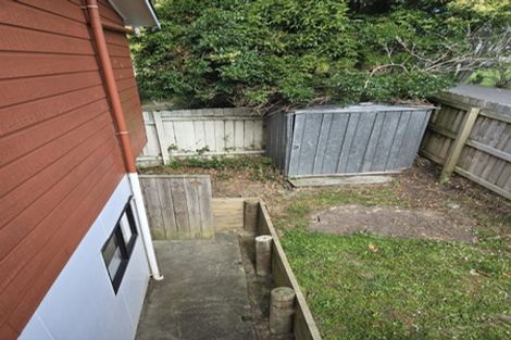 Photo of property in 1/95 Bond Crescent, Forrest Hill, Auckland, 0620