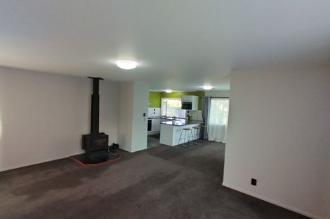Photo of property in 15 Kindergarten Drive, Conifer Grove, Takanini, 2112