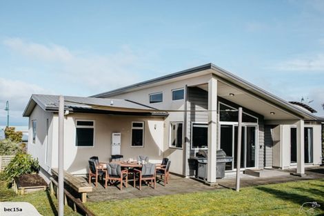 Photo of property in 28 Vaucluse Drive, Nukuhau, Taupo, 3330