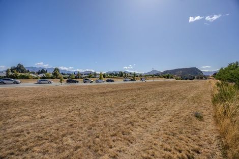 Photo of property in 22 Avalon Station Drive, Wanaka, 9305