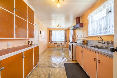 Photo of property in 27 Rimutaka Street, Trentham, Upper Hutt, 5018