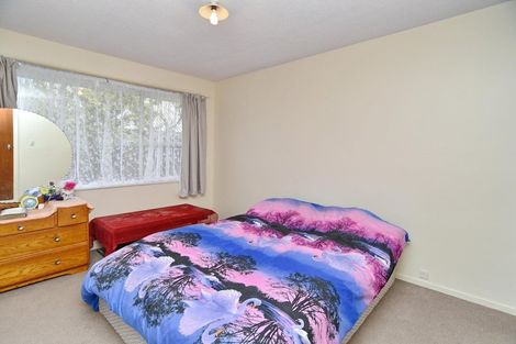 Photo of property in 2/4 Valecrest Avenue, Parklands, Christchurch, 8083