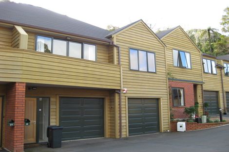 Photo of property in 28 Futuna Close, Karori, Wellington, 6012