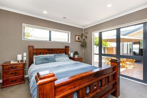 Photo of property in 13 Penlington Place, Havelock North, 4130