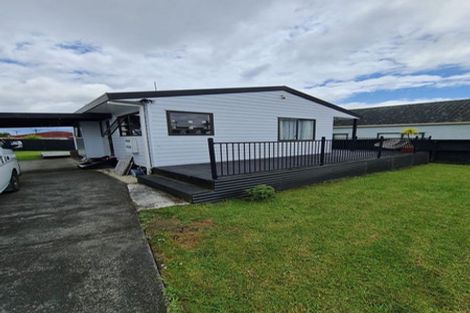 Photo of property in 64a Archibald Road, Kelston, Auckland, 0602