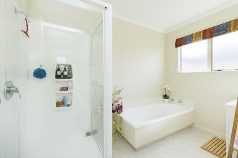 Photo of property in 12 Tiraumea Street, Palmerston North, 4410