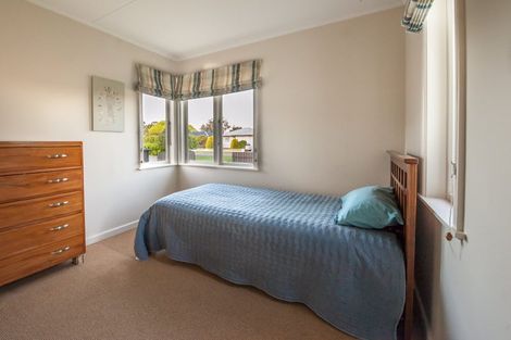 Photo of property in 47 Napier Street, Jervoistown, Napier, 4112