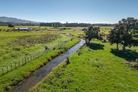 Photo of property in 21 Flax Cutter Lane, Woodside, Greytown, 5794