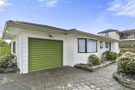 Photo of property in 2b Opal Drive, Papamoa Beach, Papamoa, 3118