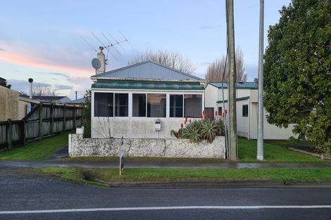 Photo of property in 100 Main Road, Makaraka, Gisborne, 4010