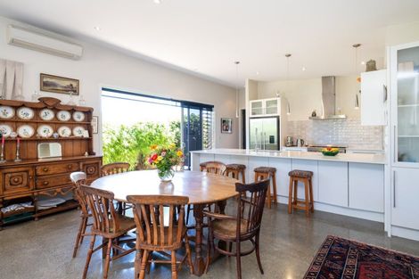 Photo of property in 42 Wellwood Terrace, Te Awanga, 4102