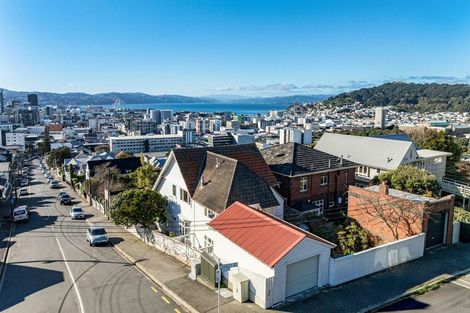 Photo of property in 65 Thompson Street, Mount Cook, Wellington, 6011