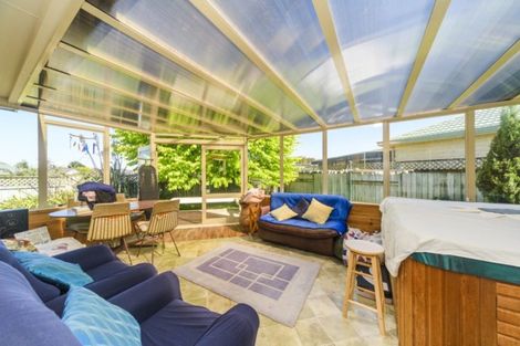 Photo of property in 7 Logan Way, Kelvin Grove, Palmerston North, 4414