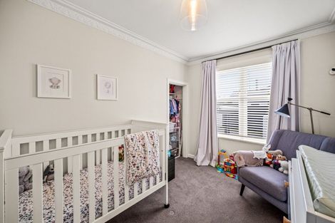 Photo of property in 1/254 Meola Road, Point Chevalier, Auckland, 1022