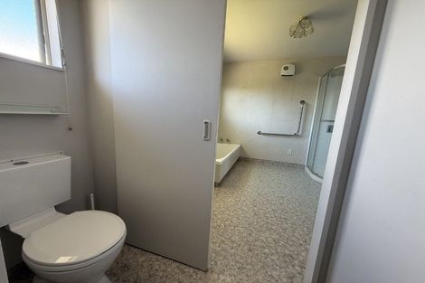 Photo of property in 1 Karina Crescent, Redwoodtown, Blenheim, 7201