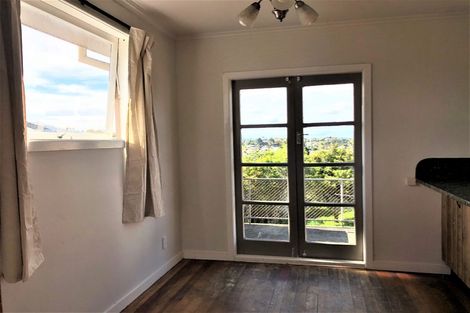 Photo of property in 259 Don Buck Road, Massey, Auckland, 0614