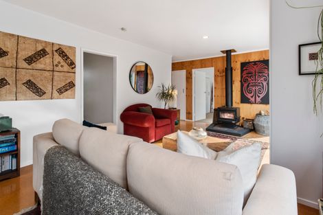 Photo of property in 3 Ferndale Avenue, Leigh, 0985