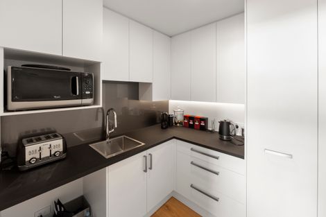 Photo of property in 1 Sorrel Gate, Halswell, Christchurch, 8025