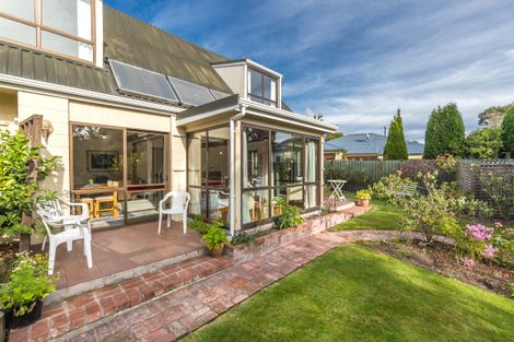 Photo of property in 2/38 Onslow Street, St Albans, Christchurch, 8014