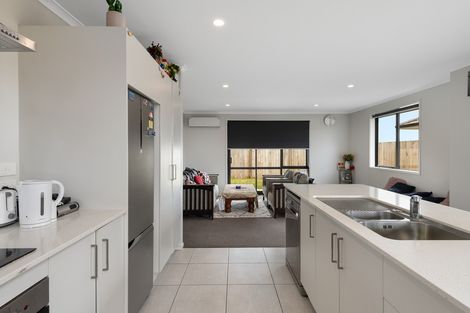 Photo of property in 7 Harakeke Way, Papamoa Beach, Te Puke, 3187