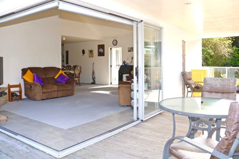 Photo of property in 18 Kennedy Street, Opua, 0200