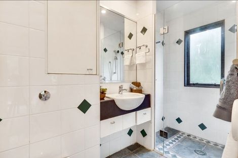 Photo of property in 2/155 Yaldhurst Road, Sockburn, Christchurch, 8042