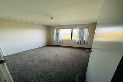 Photo of property in 1/16 Capricorn Place, Glen Eden, Auckland, 0602