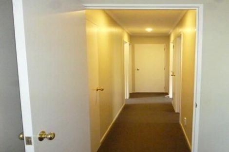 Photo of property in 2/15 Mccahill Views, Botany Downs, Auckland, 2010