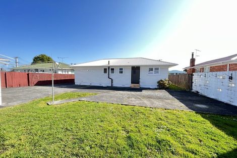 Photo of property in 34 Valentine Street, Papakura, 2110