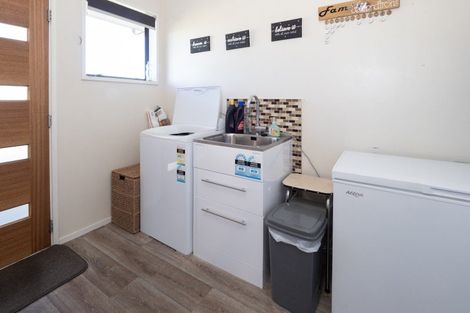 Photo of property in 195 Grove Place, Tinwald, Ashburton, 7700