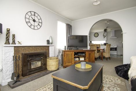Photo of property in 17 Alexander Street, Awapuni, Palmerston North, 4412