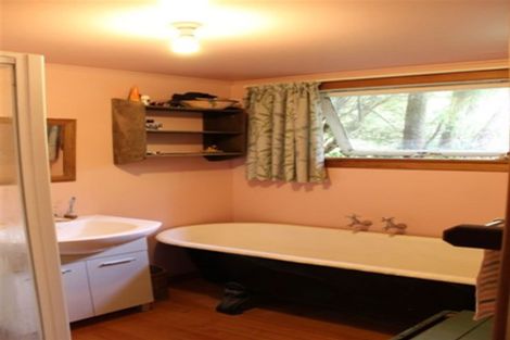 Photo of property in 101 Doctors Point Road, Waitati, 9085